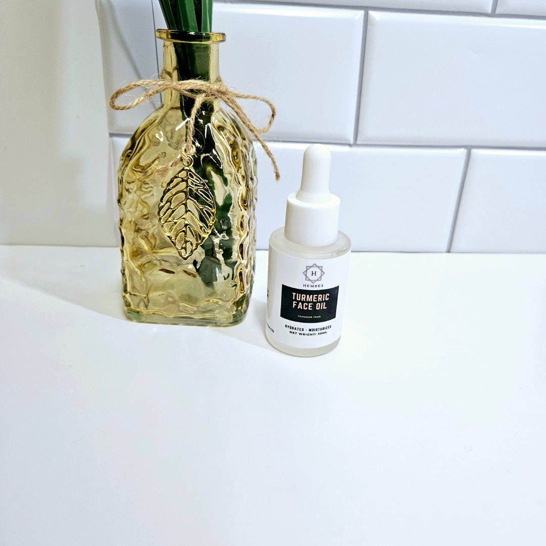 Hembes. How to clear skin. Turmeric Skincare products. Turmeric mask. Natural skincare products. How to clear acne. How to get rid of dark spots. Dark spots. Acne spots. Pimples. Skincare routine. Glowing skin. Even skin. Hydrate skin. Nourish skin.